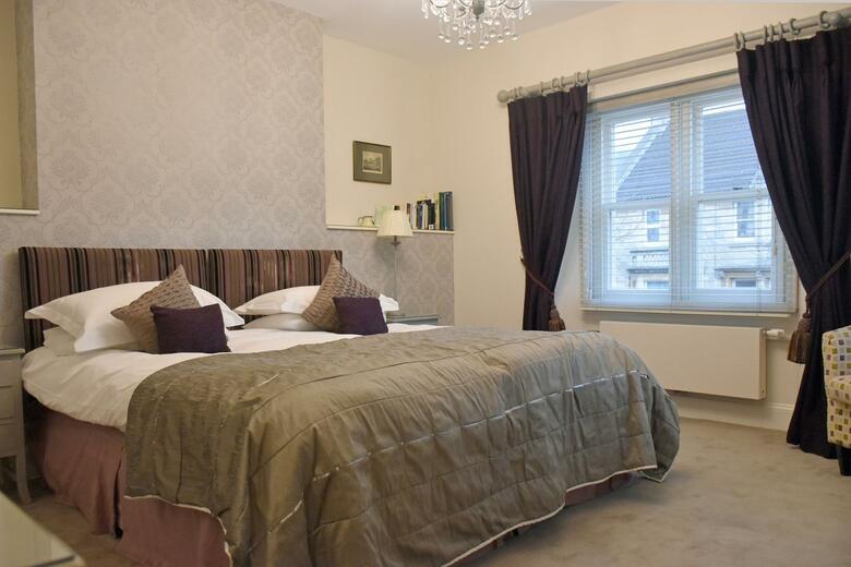 Hostal Lorne House Bed & Breakfast