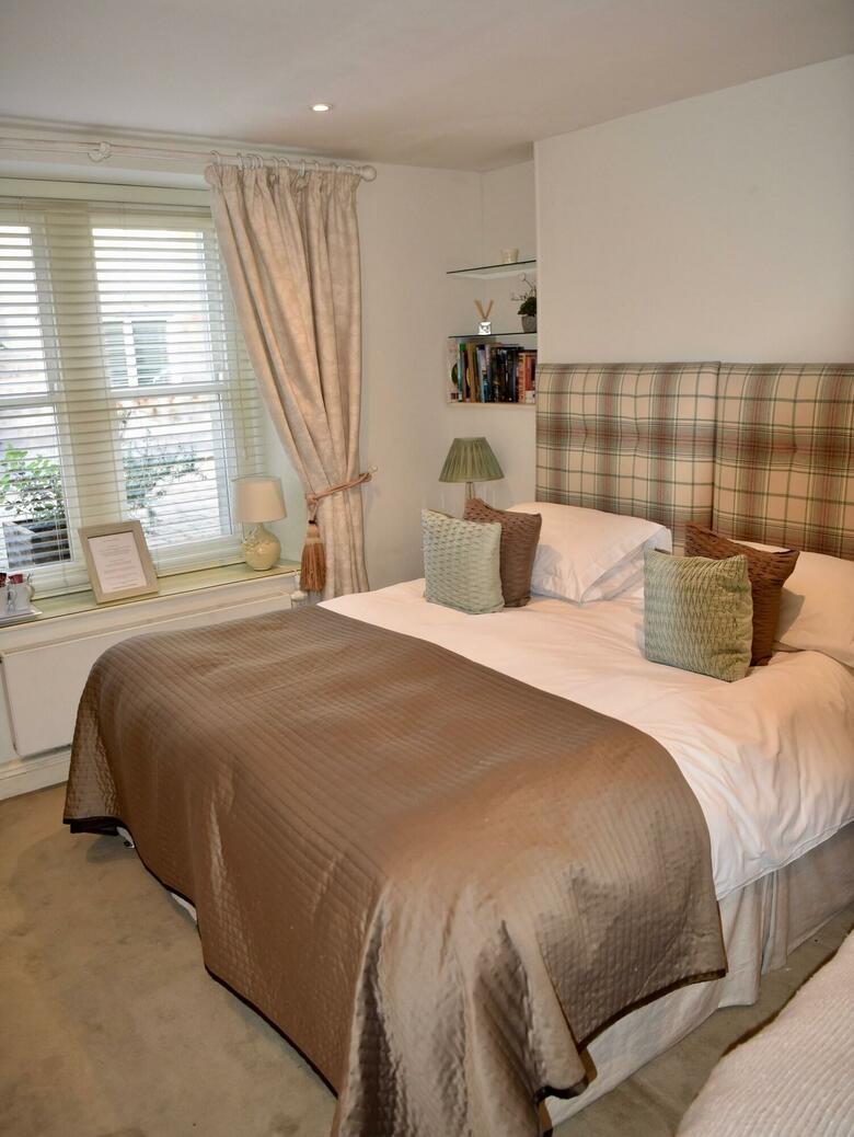 Hostal Lorne House Bed & Breakfast