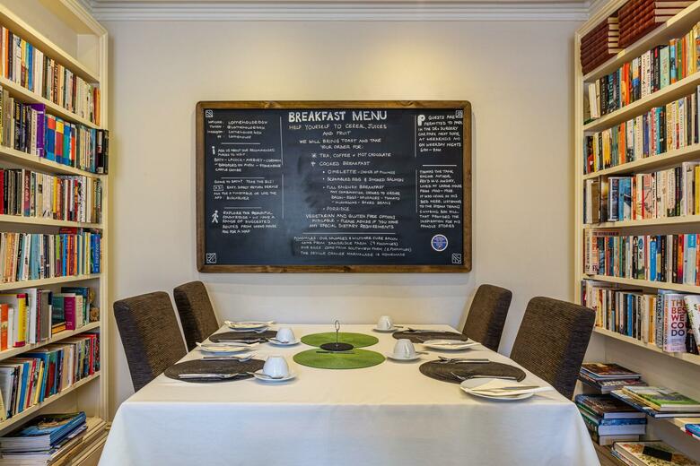 Hostal Lorne House Bed & Breakfast