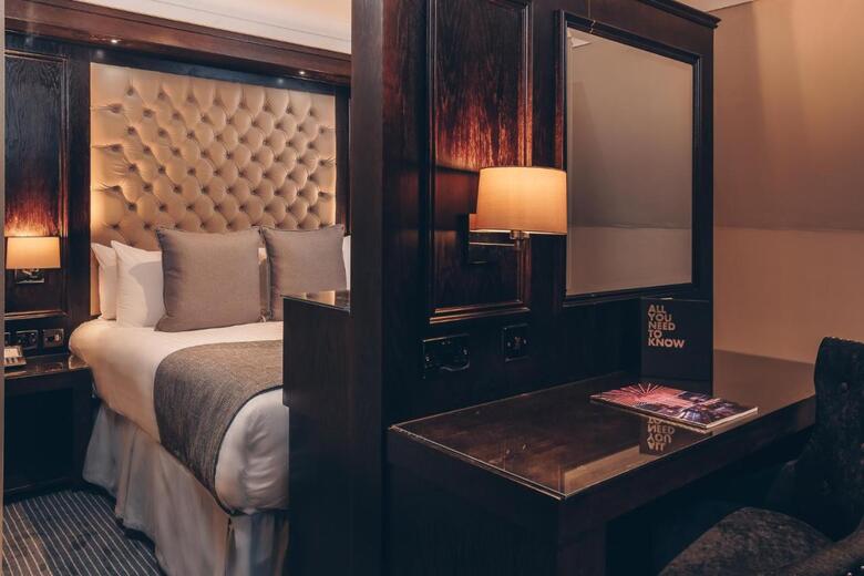 Hotel Thistle Newcastle City Centre, The County