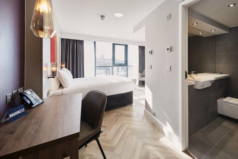 Apartamento Roomzzz Newcastle City