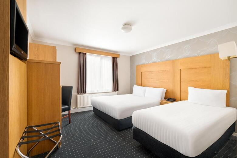 Hostal Rooms Inn
