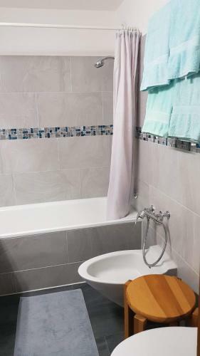 Apartamento Holiday Accommodation - Swimming Pool Available