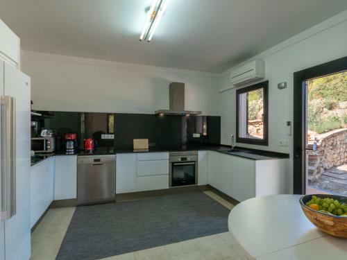 Holiday Home S'hort Des Verger - Epo100