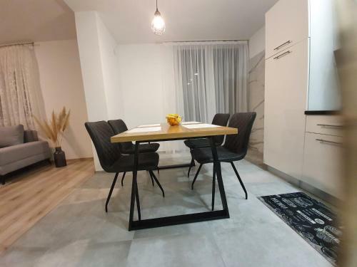 Apartman Nola