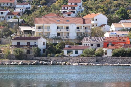 Hostal Double Room Vinjerac 3248a
