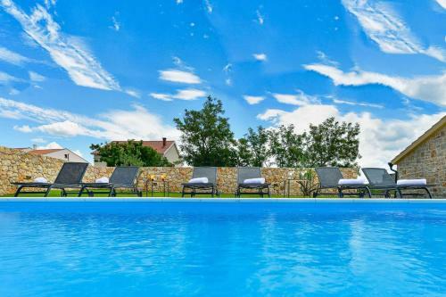 Luxury Stone Villa Banovi