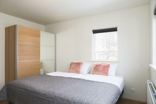 E18 Apartments