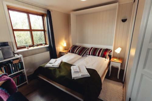 Bj�rkin ? Cozy Cabin With Excellent View