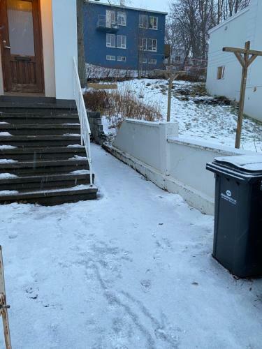 Central And Cosy Studio Apartment With Free Parking