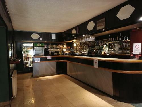 Bed & Breakfast ?ulenti? Sobe I Restoran