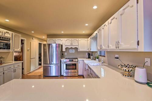Modern Mountain Chalet With Natl Forest Access