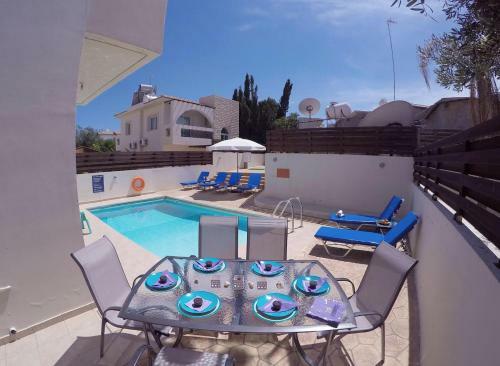Paradiso Villa
