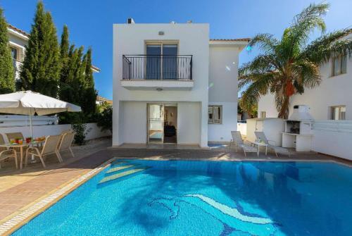Villa Violet Palm