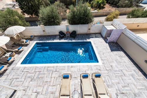 Timotheos Villa