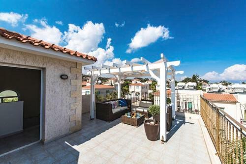 Timotheos Villa