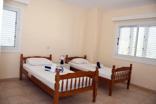 Villa Daryah Sirina Bay