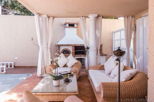 Villa La Concha Beachfront Heated Pool