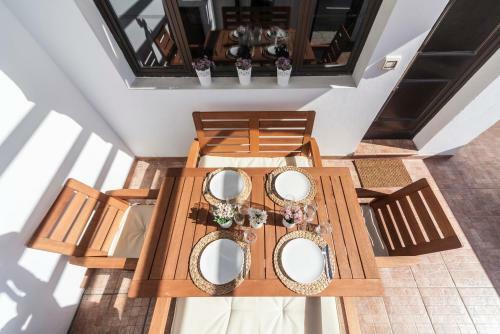 Luxury Beach Apartments II