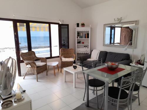 Apartamento El Mar de Peyo , Primera L�nea de Playa