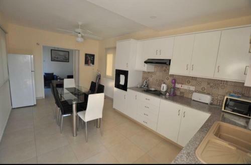 Tsolias Luxury Apartments In Protaras