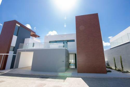 Diamond Villas