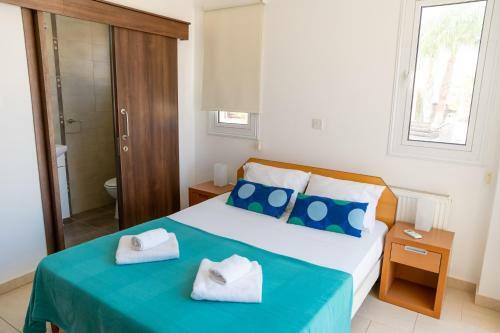 Fig Tree Villa Ekaterina 3 Bdrm