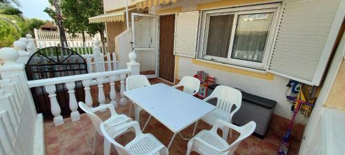 Bungalow Carmen Urbanizaci�n Brisa Mar 35