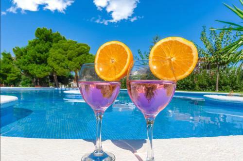Top Apartment: Sea Views, Terrace And Pool