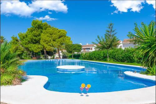 Great Top Apartment: Sea Views, Terrace And Pool