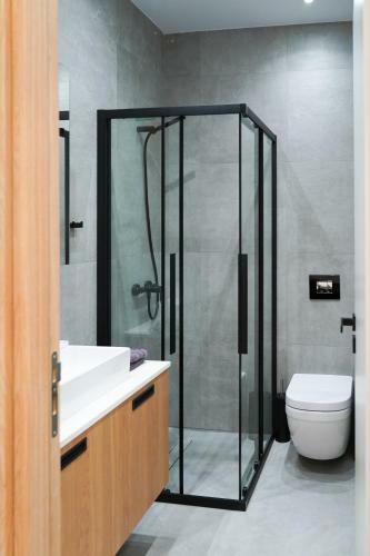 Chrystal Blue Suites Studio Apartment Hermia