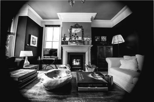 Hostal Tir Y Coed Country House