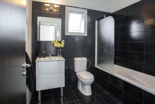 5 Star Villa With Private Pool, Protaras Villa 1482