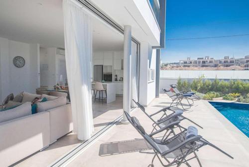 Villa Pearl 1