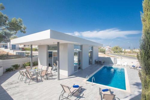 Villa Ymnia 1