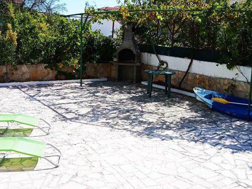 Holiday Home In Vinisce 31084