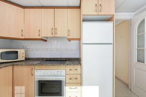 A Beautiful 2 Bedroom Townhouse - Las Cerezas