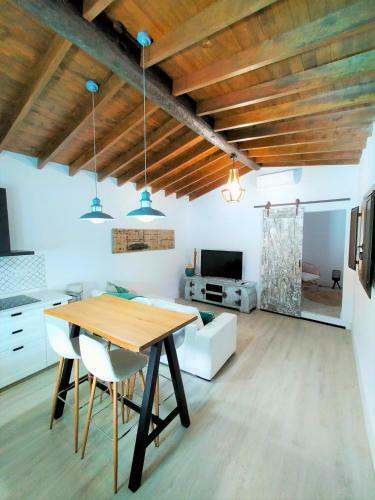 Villa Aura