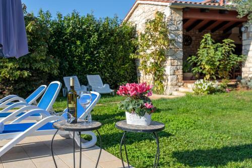 Holiday Home Tamaris With Pool