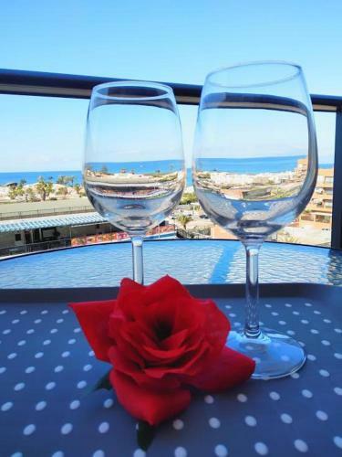 Ocean View Elegant Magic Apartment