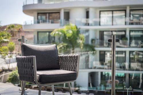 Apartamento The Waves, Luxurious 5*, Wifi, Olympic Pool