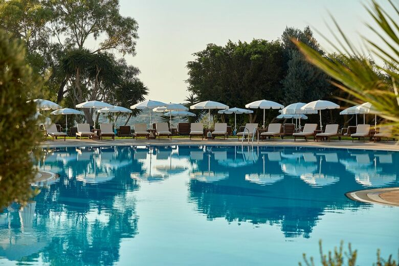 Hotel Grecian Park