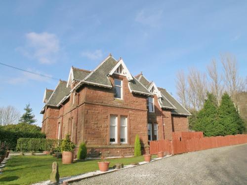 Montrose House