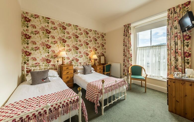 Hostal Dorchester House