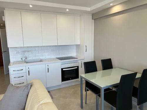 Palm-mar Ocean View Apartment