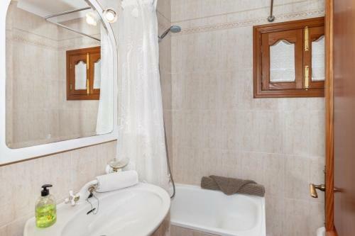 Mallorca Beach Front Line House 6 Pers