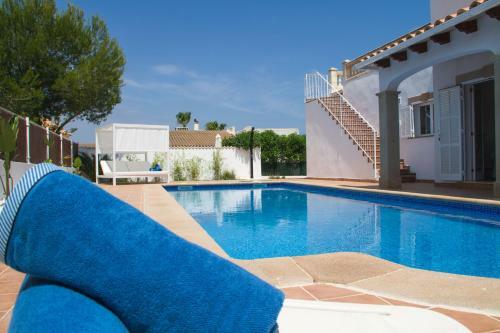 Lujosa Villa Junto Al Mar