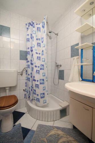 Apartments By The Sea Milna, Vis - 8917