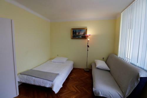 Apartment Karlo Vis