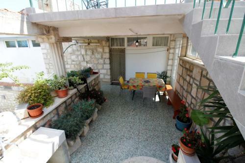 Apartment Karlo Vis